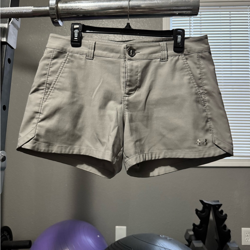 Under Armour Women's Khaki Golf Shorts